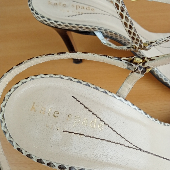 Kate Spade Snake Embossed Leather Strappy Heeled Sandals in Taupe Snake Sz. 8.5 - Picture 8 of 10
